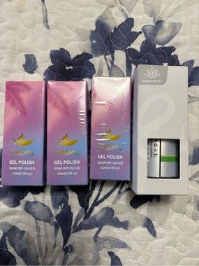 3 Carmu Gel Polish iris (0.5 Fl oz) and Born Pretty magic gel remover